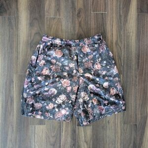 lululemon athletica Men's Pace Breaker Floral Shorts